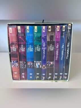 Warner Bros. One Tree Hill DVD Box Set